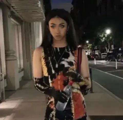 吃瓜爆料女装视频下载,吃瓜爆料背后的下载热潮