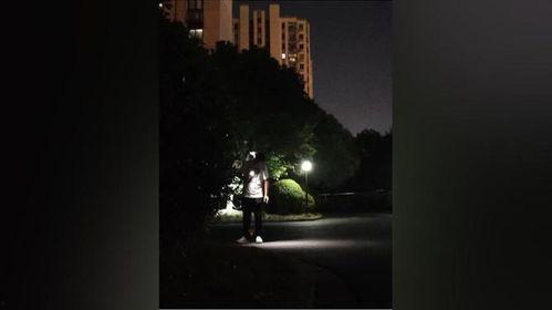 晚上的视频,视频揭秘精彩瞬间