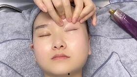 脸部按摩视频,轻松解锁面部紧致与年轻秘诀