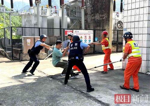 反恐演练视频,紧张刺激的生死较量