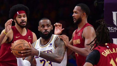 詹姆斯视频集锦,集锦回顾传奇巨星篮球生涯