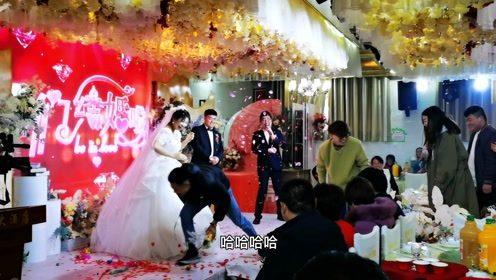 最浪漫的婚礼现场视频,浪漫瞬间，永恒定格