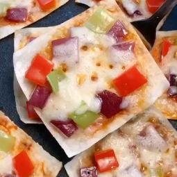 吃披萨视频,跟随视频学做美味披萨