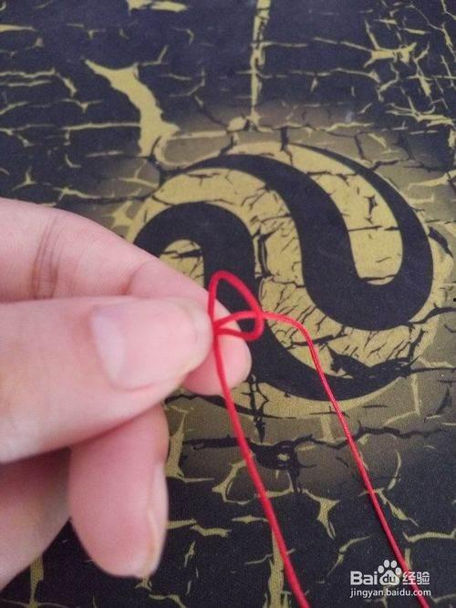 编红绳视频,红绳视频教你制作传统手工艺品